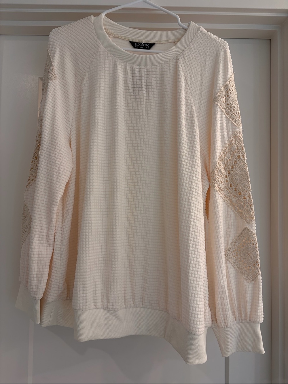 NWT BloomChic Boho Waffle Knit Crochet Lace Sweater Cream - Size 12 - NEW